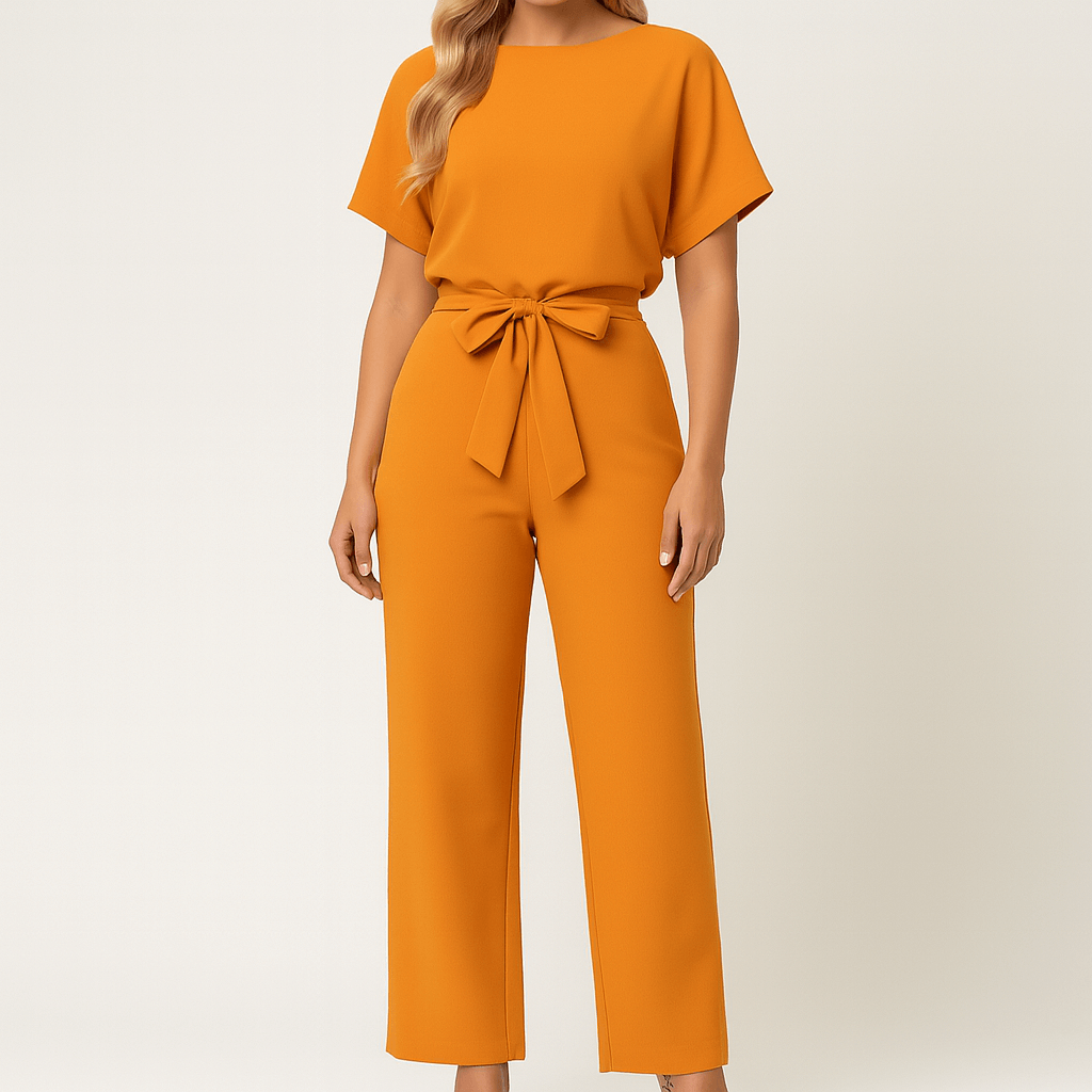 Minimalistyczny elegancki kombinezon damski